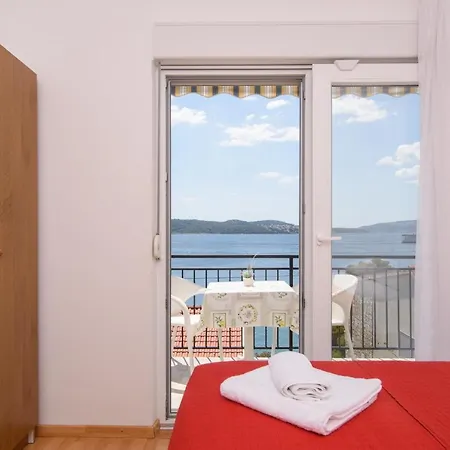 Apartmán A2-apt W Shared Pool & Balcony Next To The *