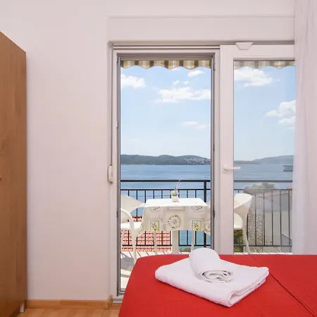 A2-apt W Shared Pool & Balcony Next To The Τρογκίρ