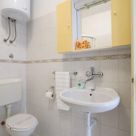 Διαμέρισμα A2-apt W Shared Pool & Balcony Next To The Τρογκίρ