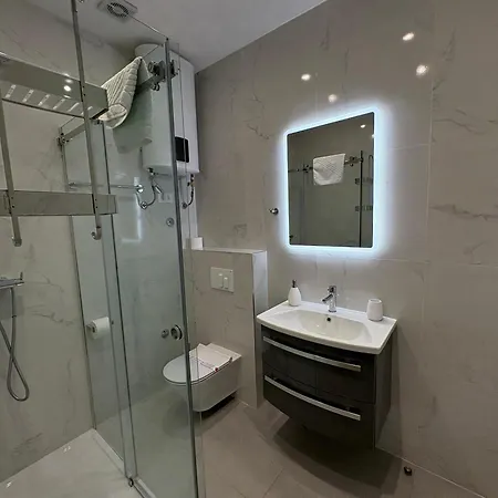 Апартаменти A2-apt W Shared Pool & Balcony Next To The *