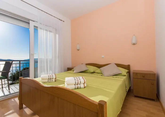 アパート A2-apt W Shared Pool & Balcony Next To The *