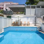 Apartmán A2-apt W Shared Pool & Balcony Next To The *