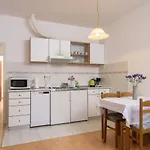 Apartmán A2-apt W Shared Pool & Balcony Next To The
