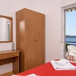 Apartmán A2-apt W Shared Pool & Balcony Next To The